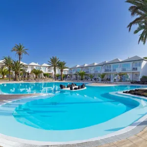 Spanje ↬ H10 Ocean Suites