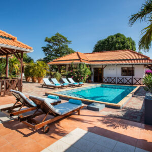 BlouBlou Bungalows