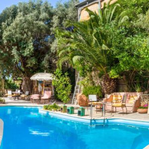 Pavezzo Country Retreat