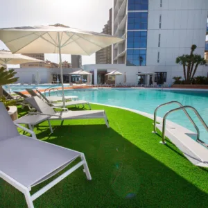 Suitopia Sol Y Mar Suites Hotel
