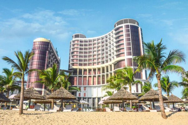 Holiday Beach Danang
