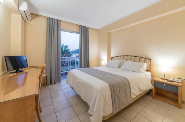 Xenos Kamara Beach - Afbeelding 2
