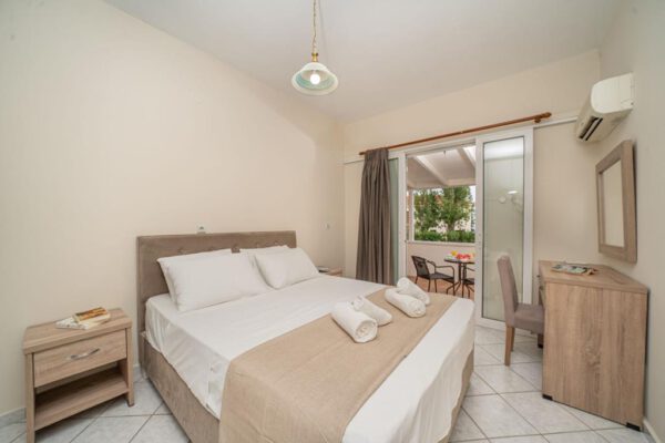 Karavados Beach - Afbeelding 5