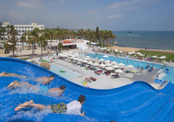 Louis Phaethon Beach - Afbeelding 3