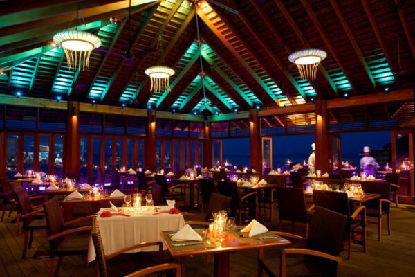 Kuredu Island Resort & Spa - Afbeelding 4
