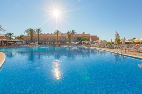 Sirenis Seaview Country Club - Afbeelding 4